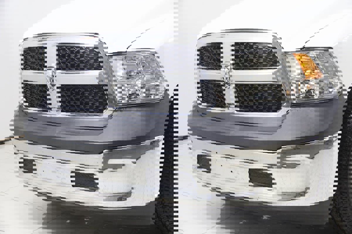 Used 2015 RAM 1500 Tradesman w/ Power & Remote Entry Group image 43