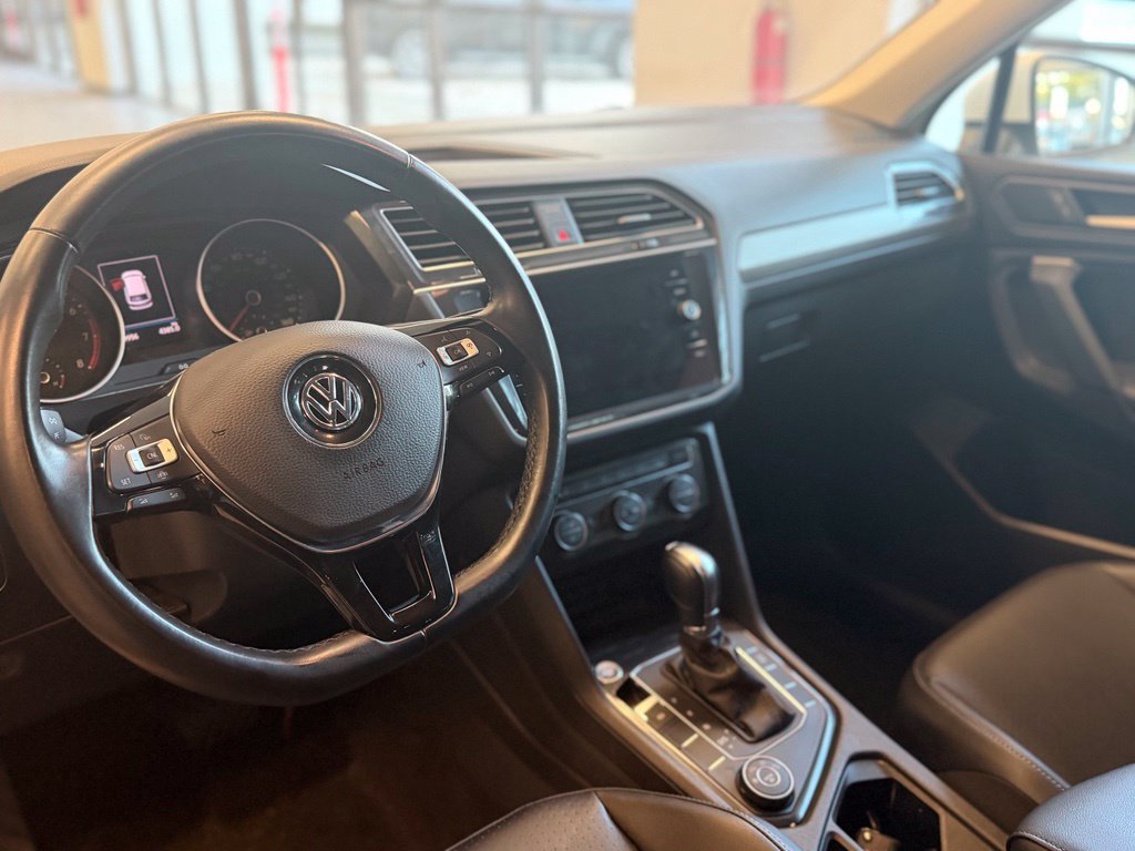 Used 2019 Volkswagen Tiguan SE AWD/4WD image 10