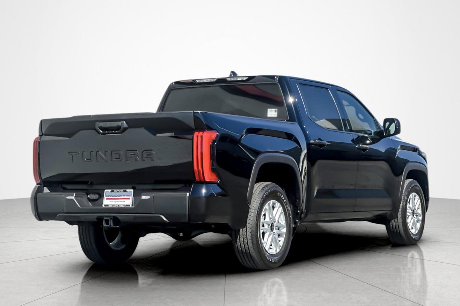 Certified 2025 Toyota Tundra SR5 image 5