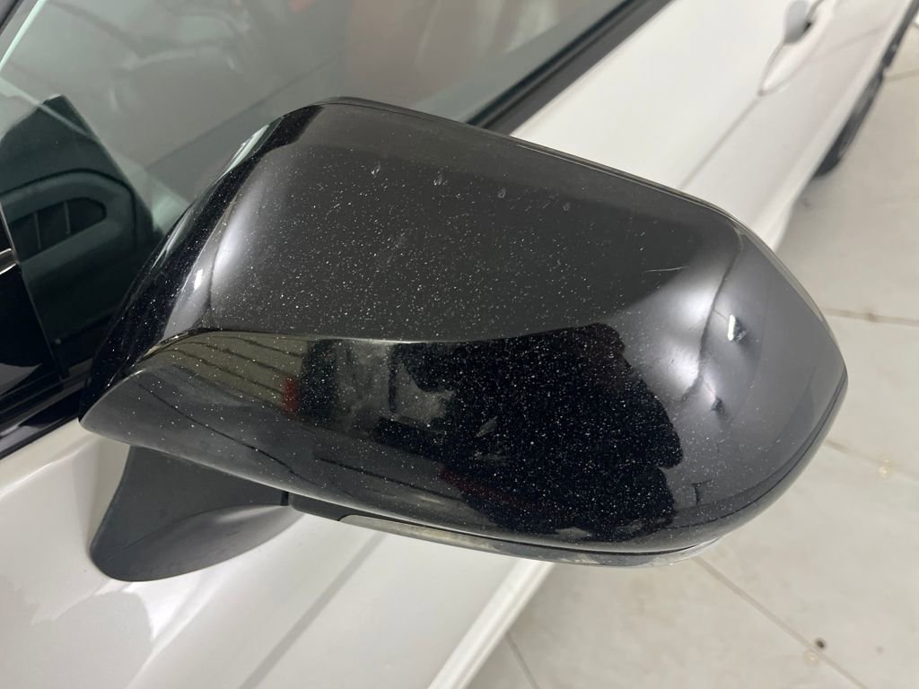 Used 2019 Toyota Camry XSE image 14