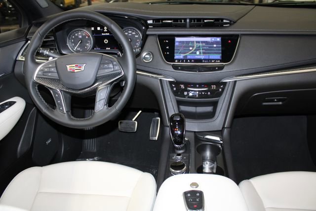 New 2026 Cadillac XT5 Sportv AWD/4WD image 14