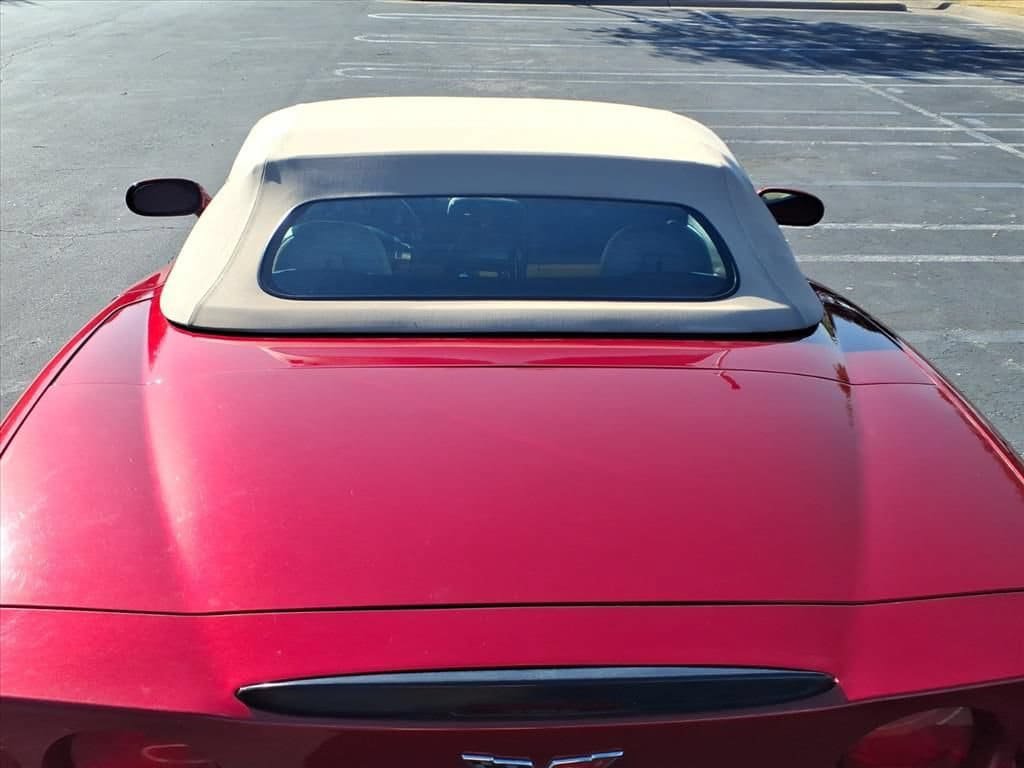 Used 2011 Chevrolet Corvette Grand Sport w/ Preferred Equipment Group RWD image 17