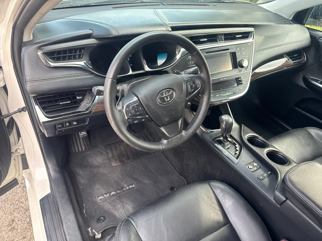 Used 2014 Toyota Avalon XLE Touring FWD image 12