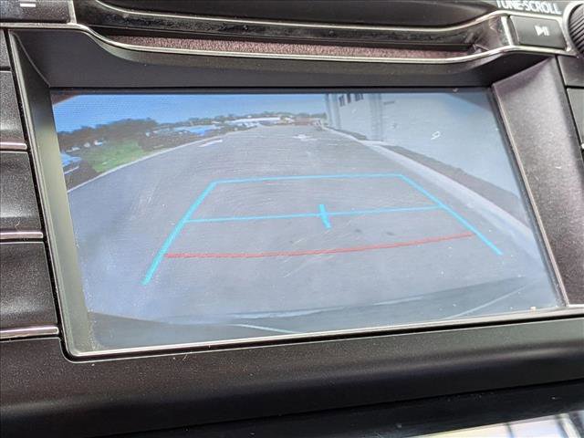Used 2018 Toyota RAV4 XLE FWD image 6