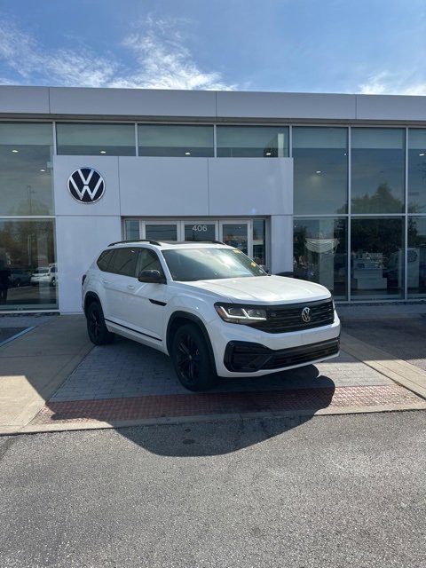 Certified 2022 Volkswagen Atlas SEL R-Line