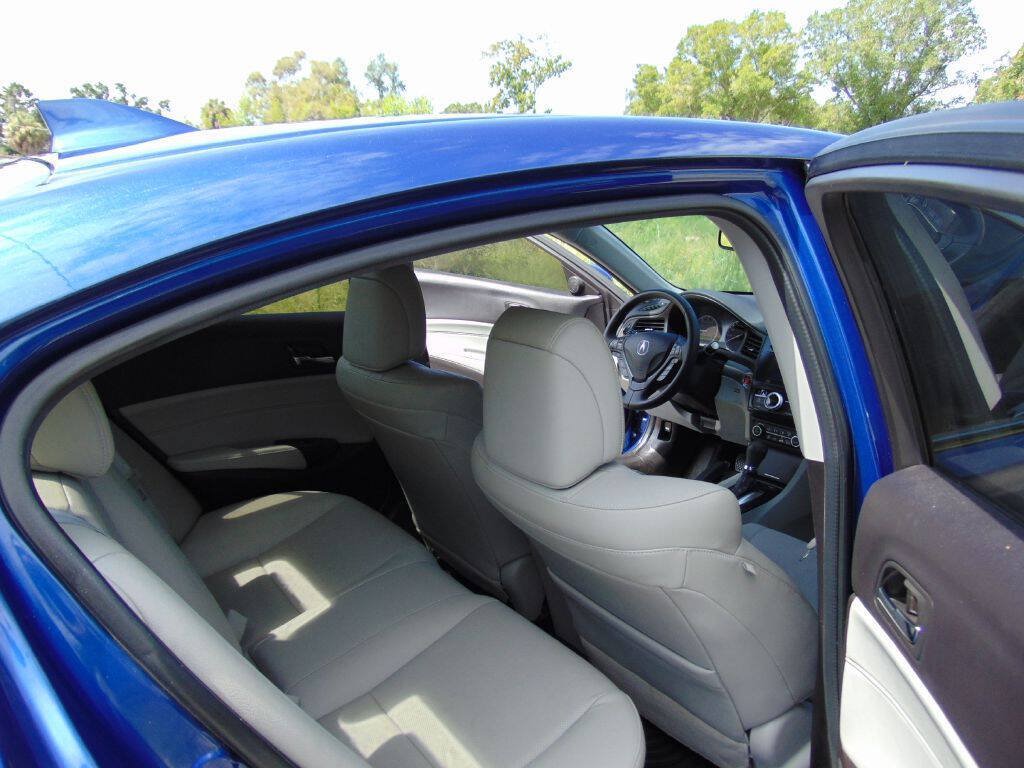 Used 2017 Acura ILX FWD image 21
