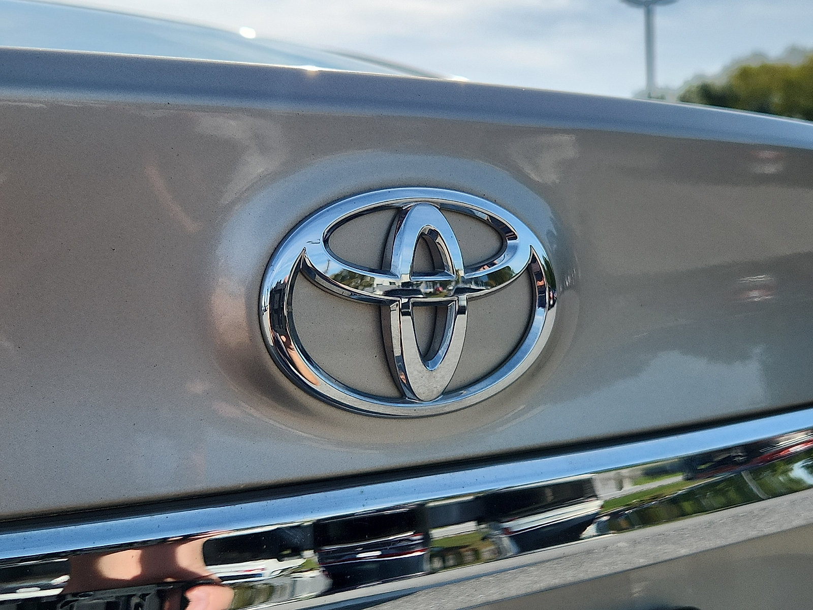 Used 2015 Toyota Avalon XLE Touring FWD image 30