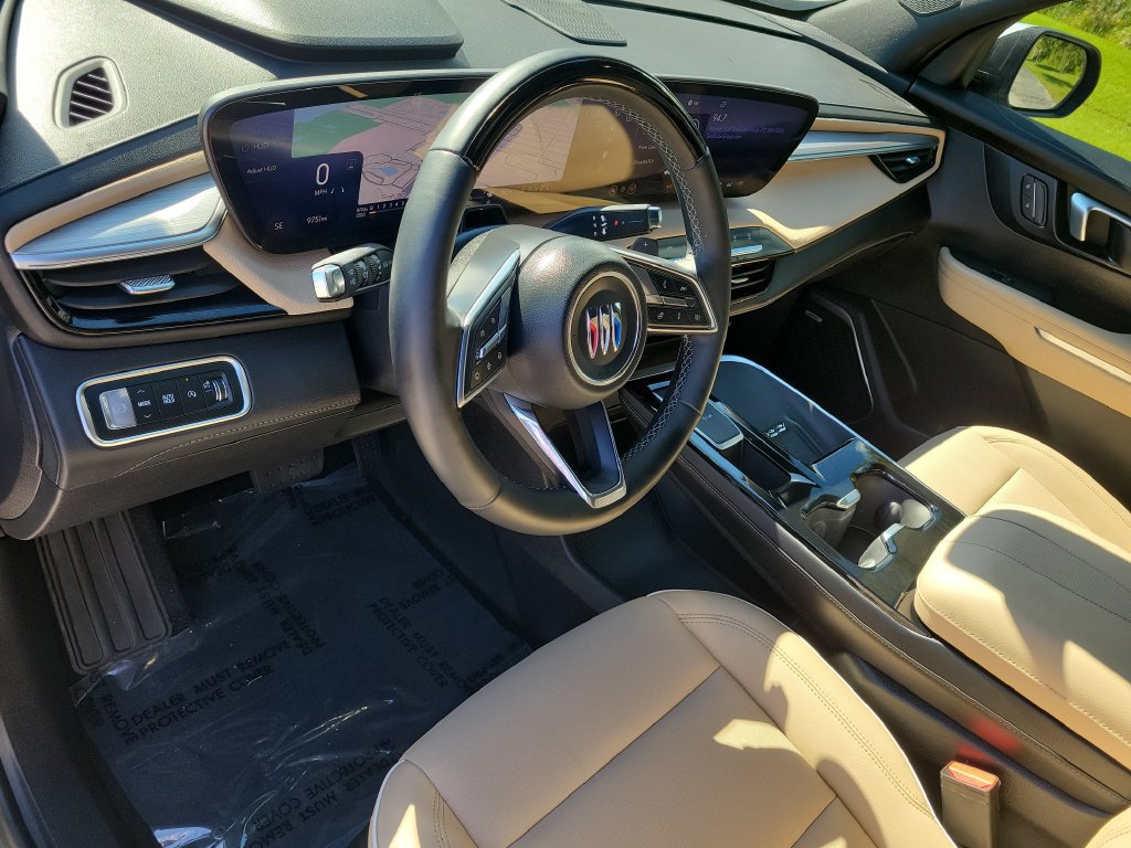 Used 2026 Buick Enclave Preferred w/ Super Cruise Package FWD image 7
