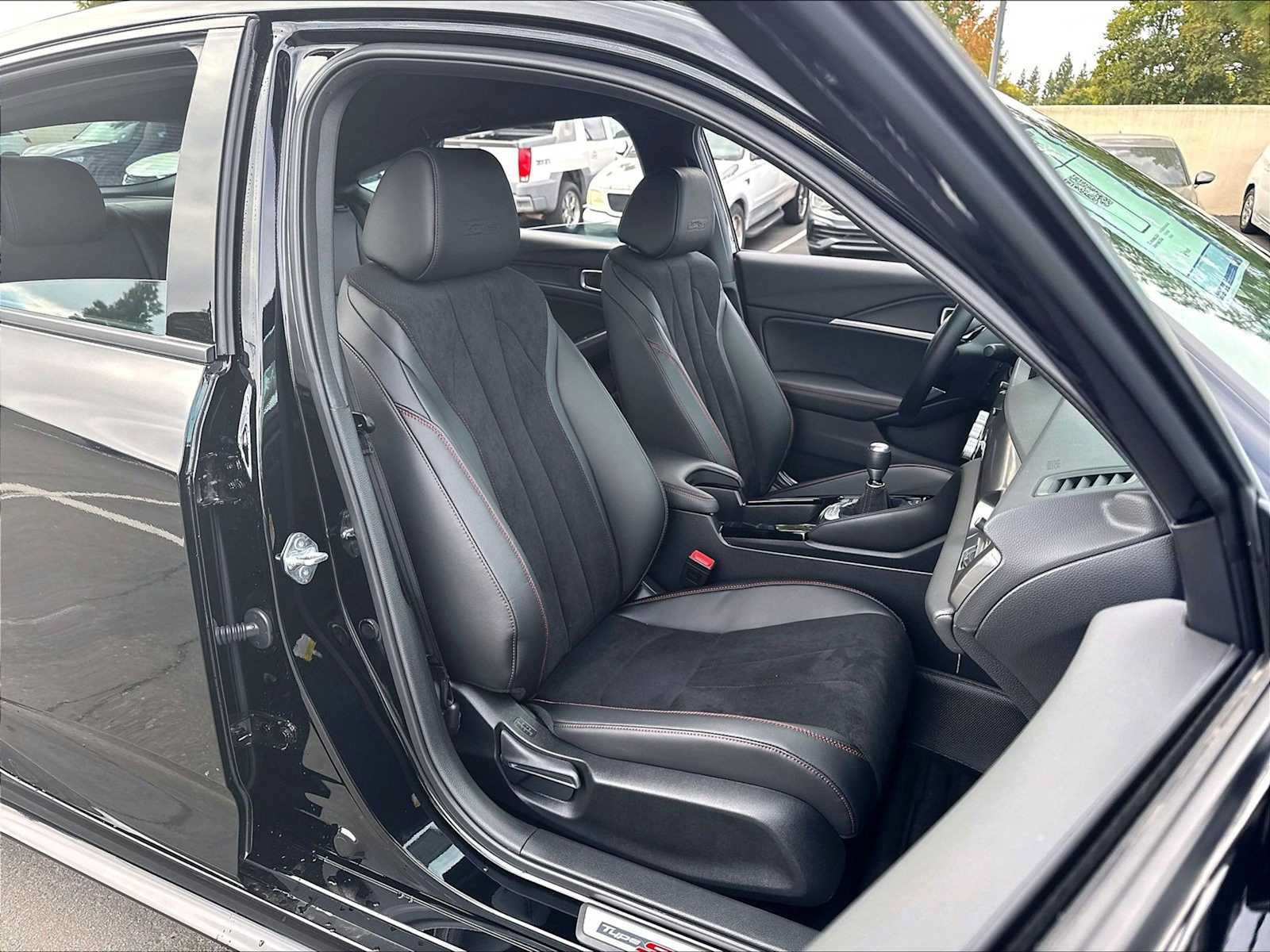 Used 2025 Acura Integra Type S FWD image 11