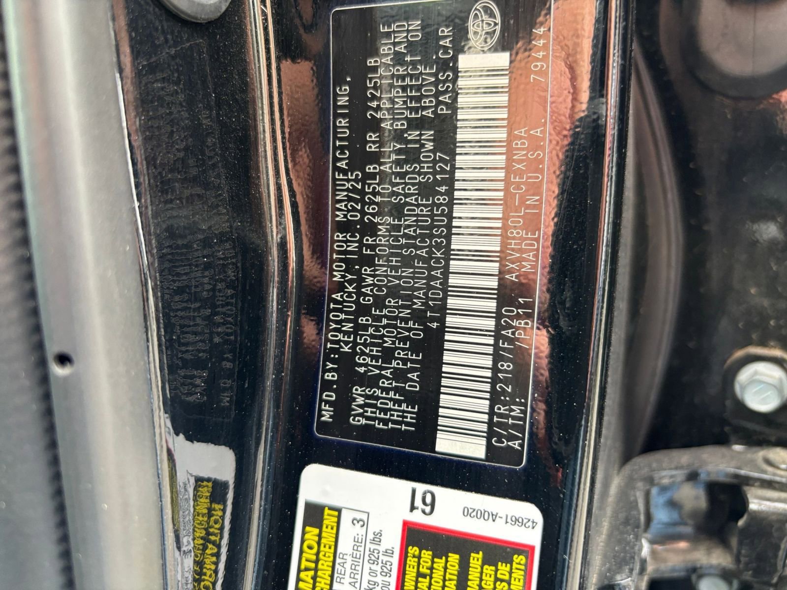 Used 2025 Toyota Camry LE FWD image 29