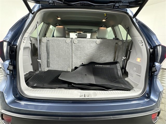 Certified 2018 Toyota Highlander XLE image 28