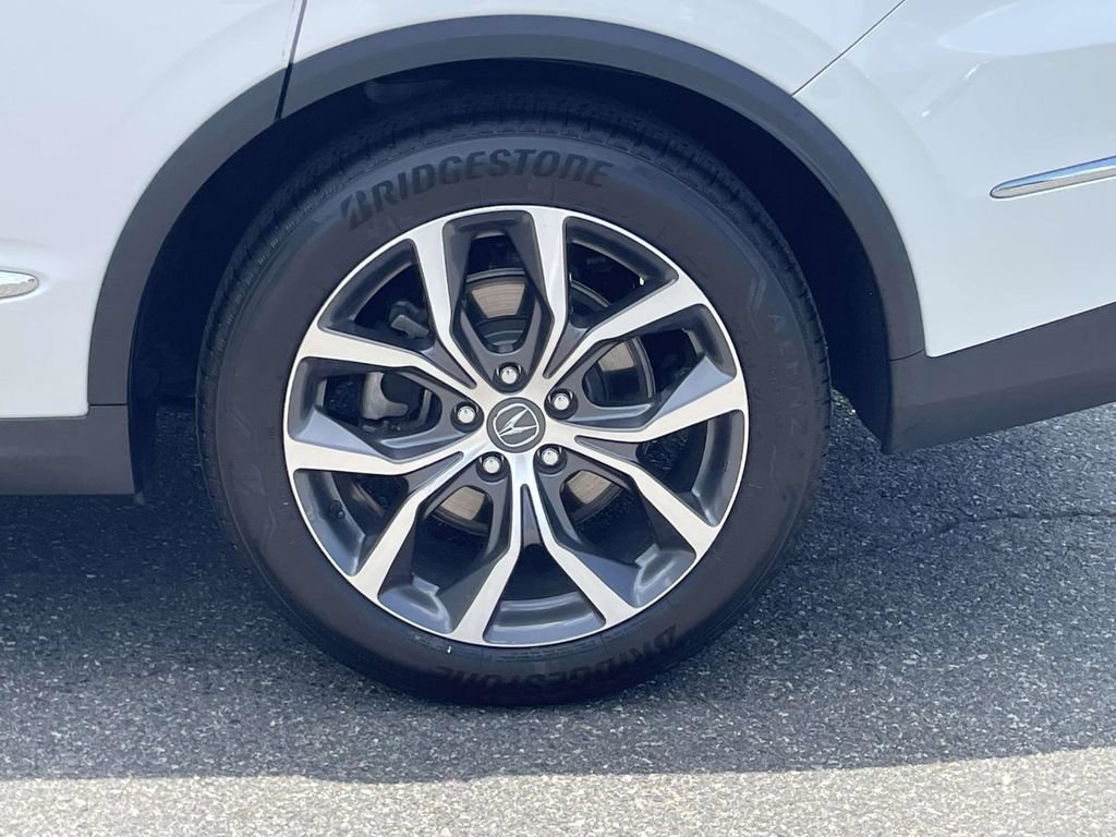 Used 2023 Acura MDX w/ Technology Package FWD image 12