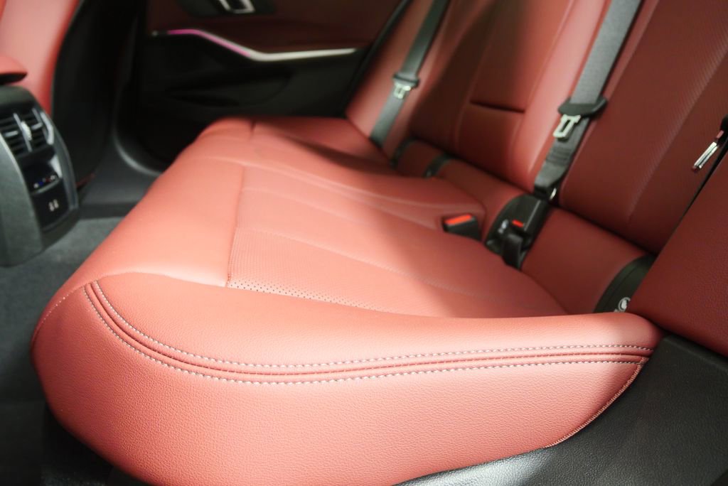 Used 2024 BMW M340i w/ Shadowloine Package image 14