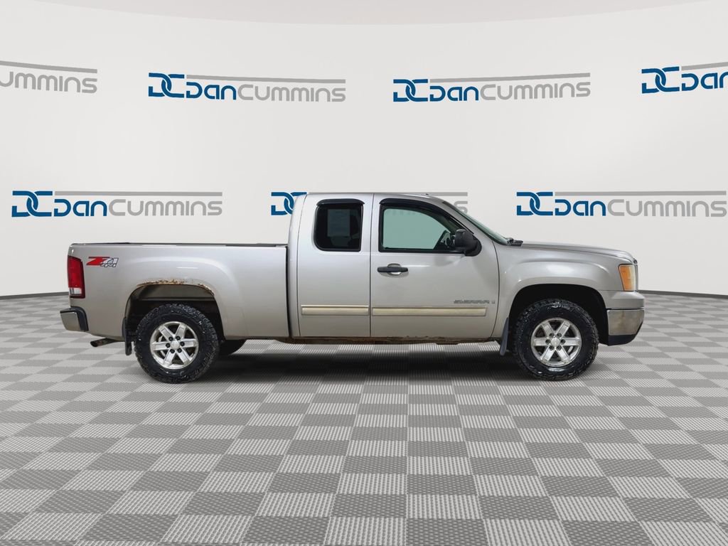 Used 2008 GMC Sierra 1500 SLE w/ Power Pack Plus AWD/4WD image 9