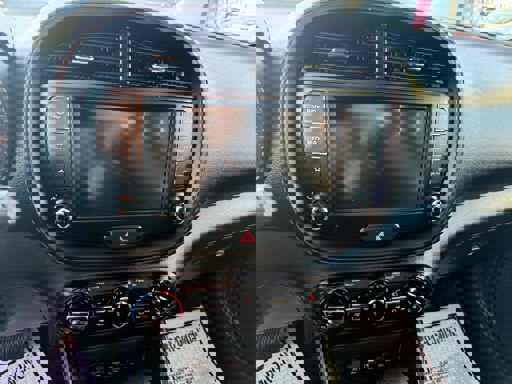 Used 2022 Kia Soul LX w/ Technology Package image 12