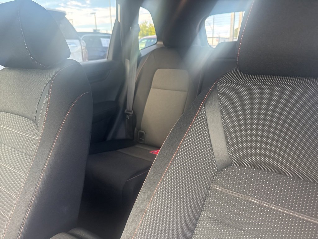 Used 2025 Honda CR-V Sport image 9