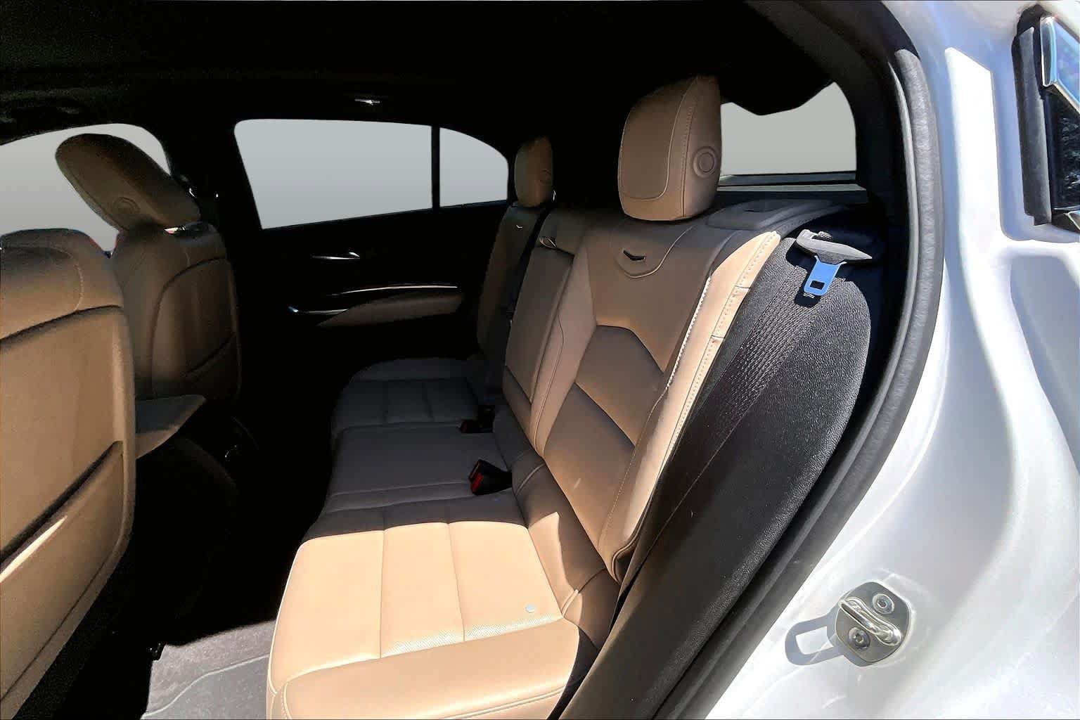Used 2024 Cadillac XT4 Premium Luxury FWD image 21