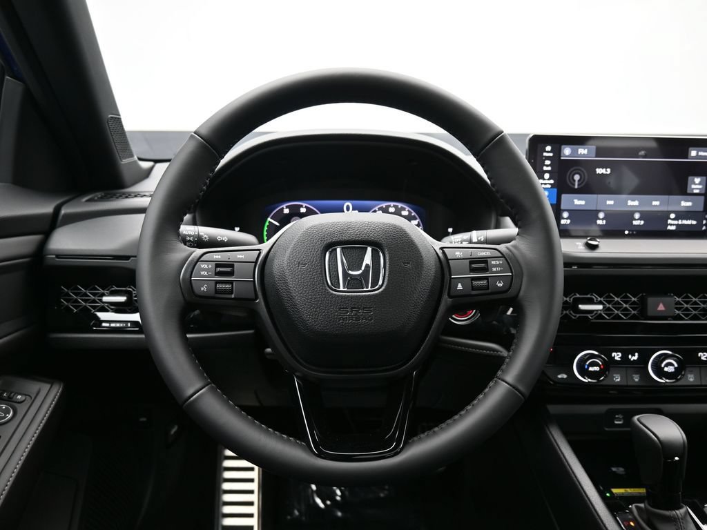 Used 2025 Honda Accord Sport image 28
