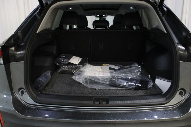 New 2026 Volkswagen Tiguan SE AWD/4WD image 31