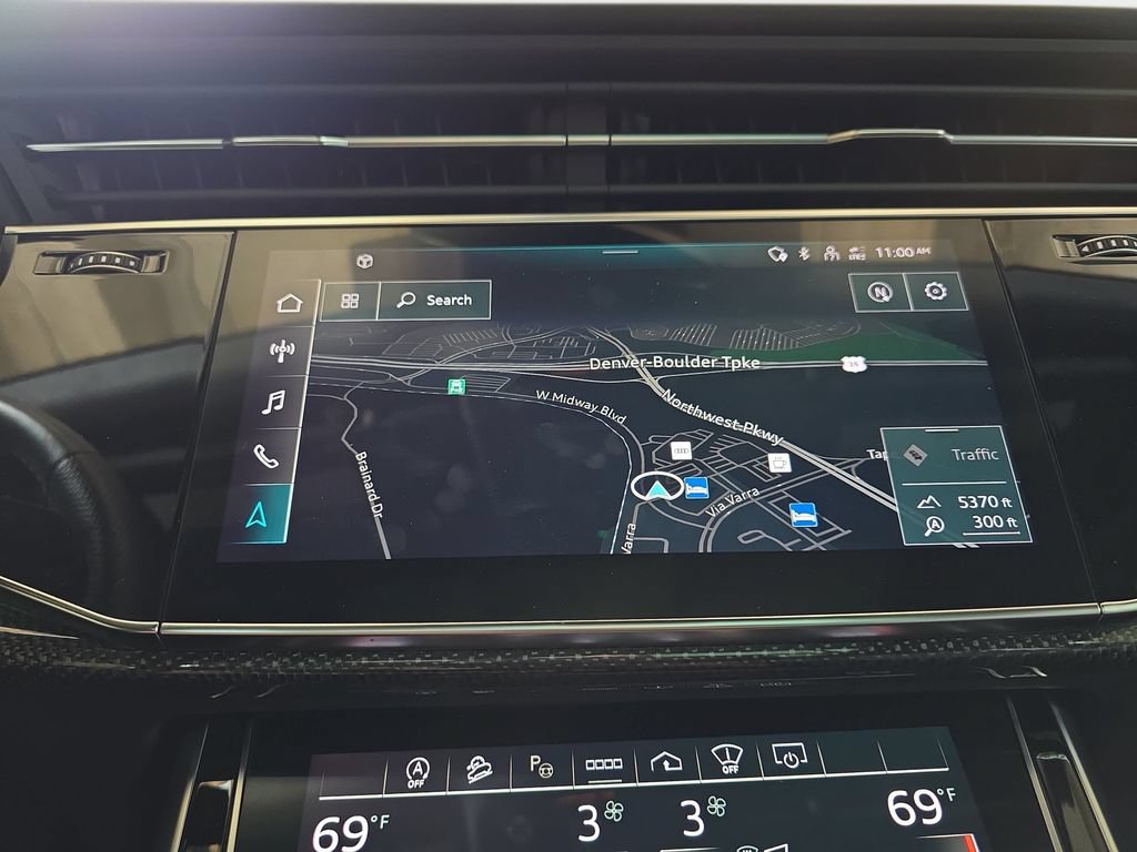 Used 2023 Audi SQ8 Prestige AWD/4WD image 24