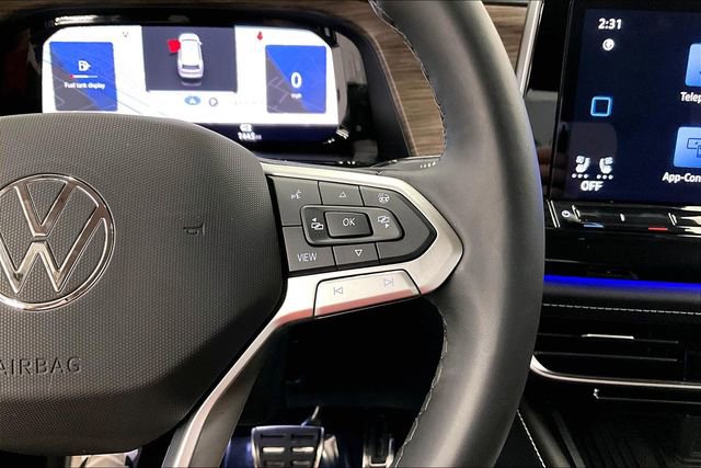 Used 2025 Volkswagen Atlas SEL Premium R-Line image 28