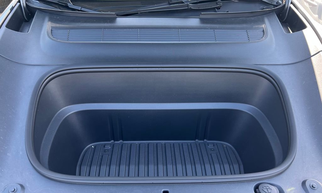 Used 2026 Tesla Model Y Long Range image 15