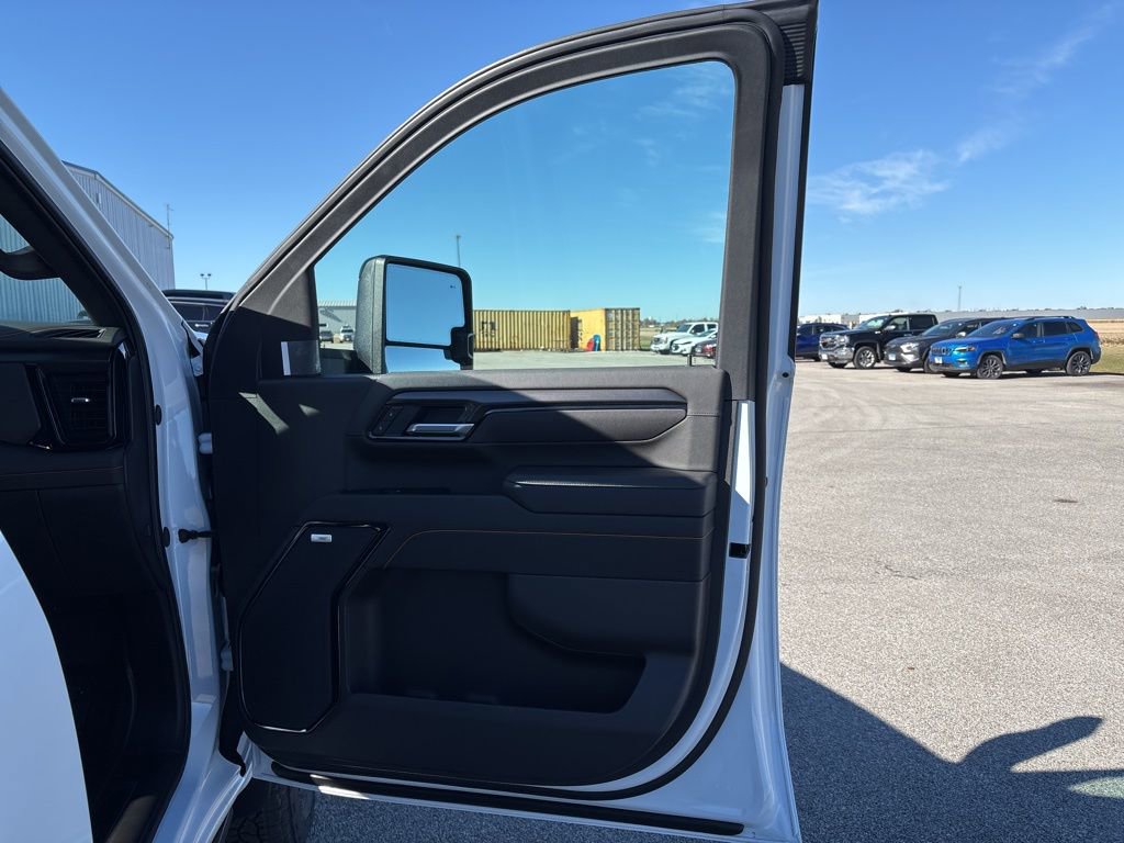 New 2026 GMC Sierra 2500 AT4 w/ AT4 Premium Plus Package image 23