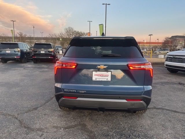 New 2026 Chevrolet Equinox LT image 4