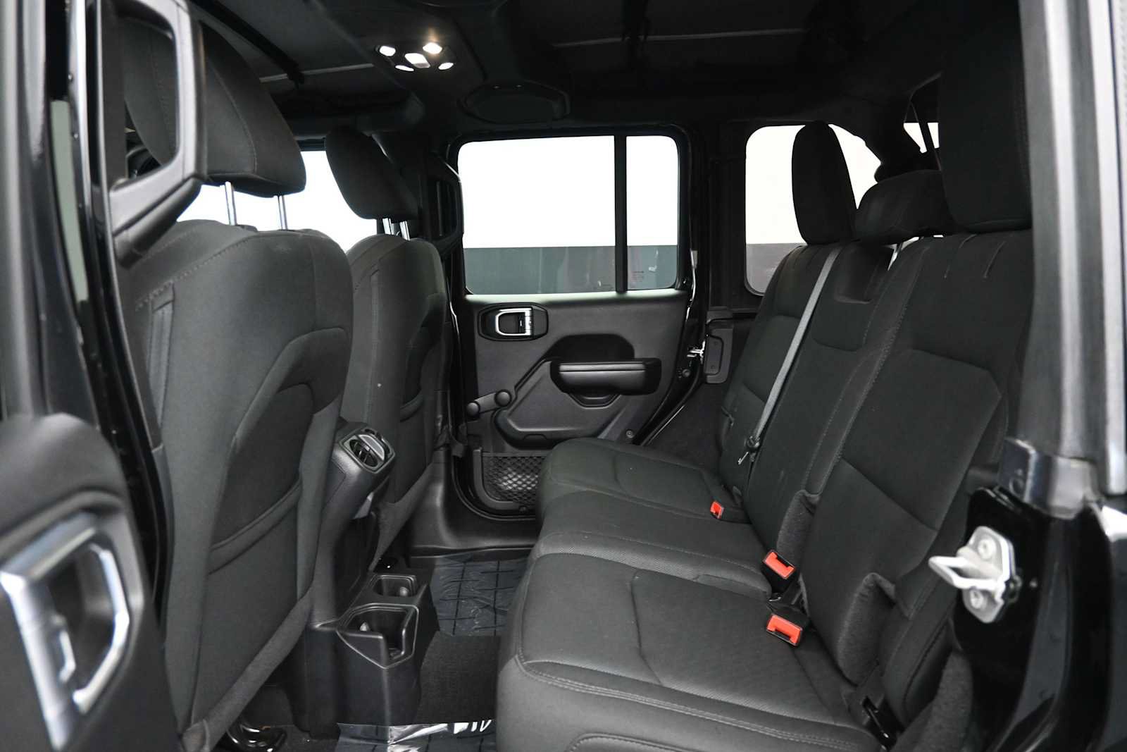 Used 2021 Jeep Wrangler Unlimited Sport AWD/4WD image 13
