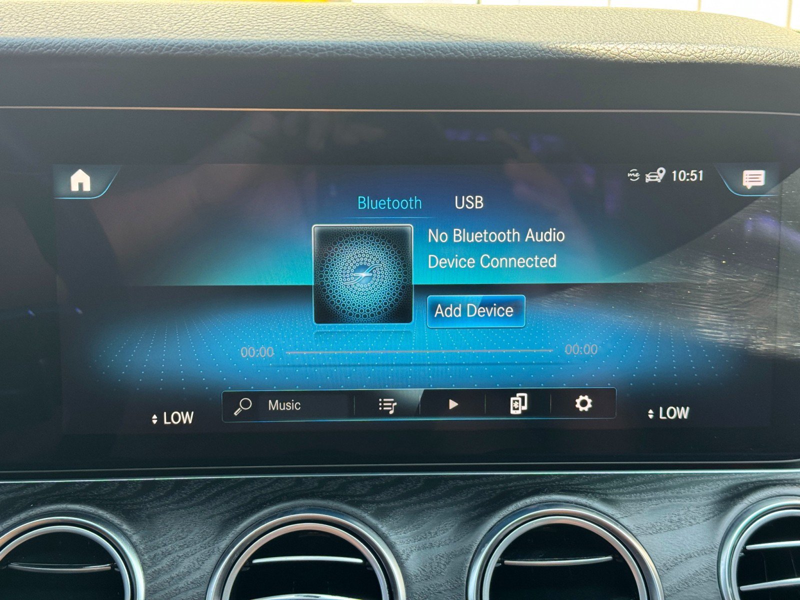 Used 2022 Mercedes-Benz E 350 Sedan w/ AMG Line Exterior image 29