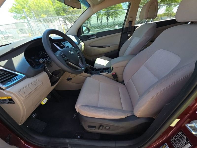 Used 2017 Hyundai Tucson SE image 23