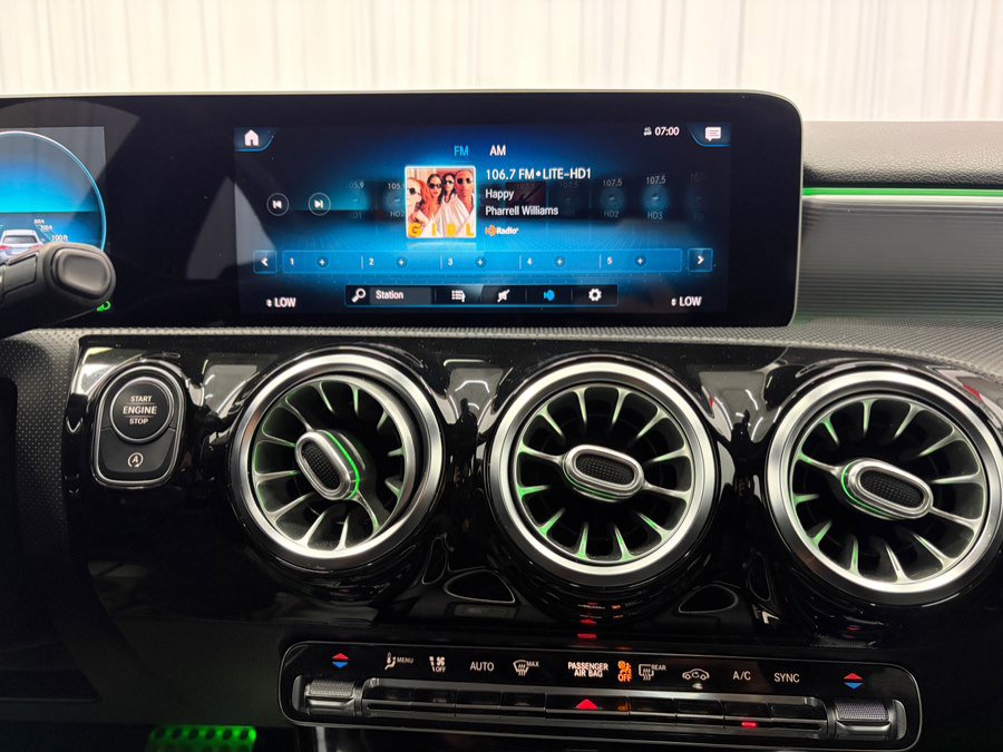 Used 2020 Mercedes-Benz A 220 4MATIC image 33