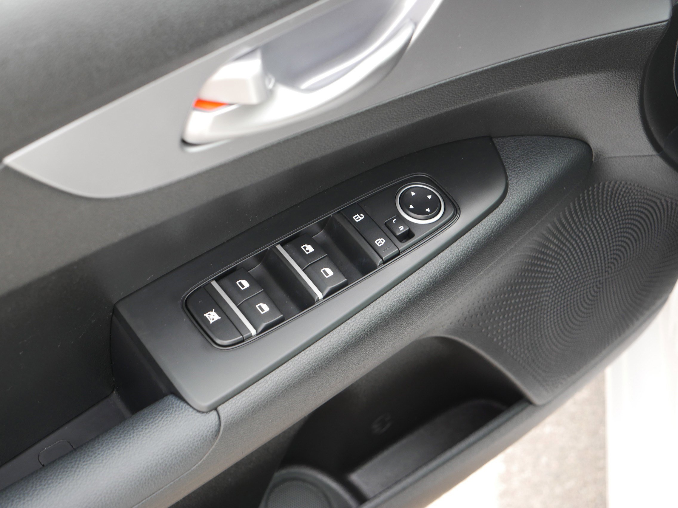 Certified 2022 Kia Forte LXS image 19