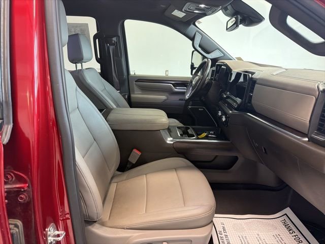 Used 2024 GMC Sierra 3500 SLT w/ SLT Premium Package image 37