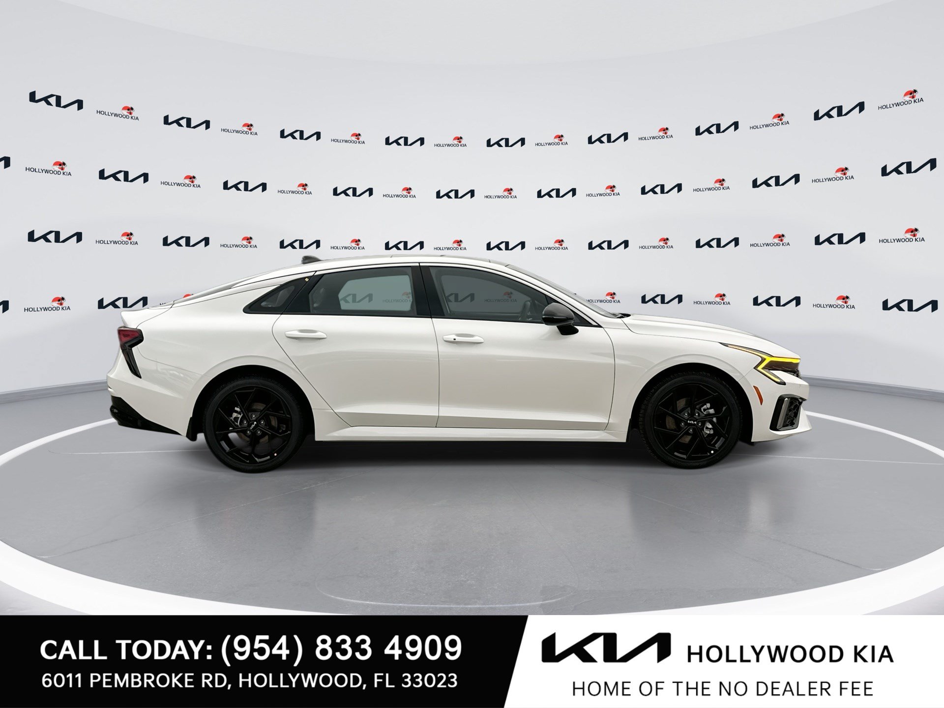 New 2026 Kia K5 GT-Line w/ GT-Line Premium Package FWD image 9