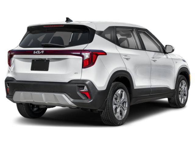 Certified 2024 Kia Seltos LX AWD/4WD image 2