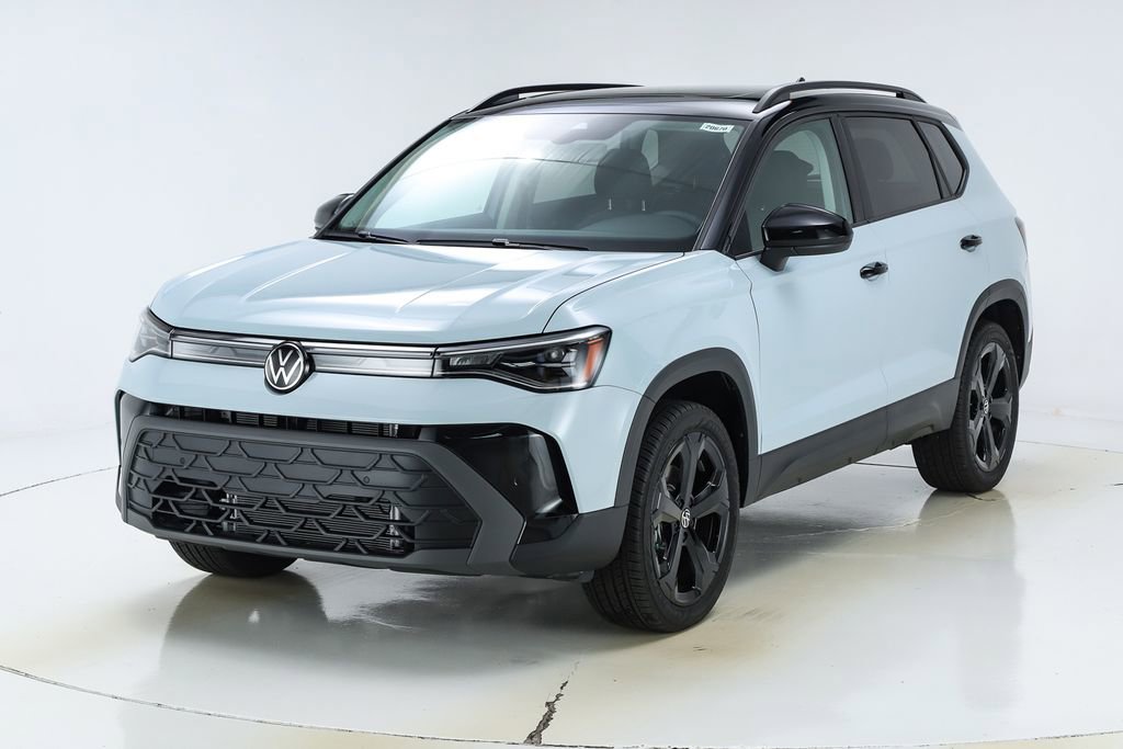 New 2025 Volkswagen Taos SE