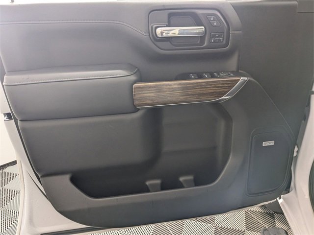 Certified 2022 Chevrolet Silverado 3500 High Country w/ Snow Plow Prep/Camper Package image 19