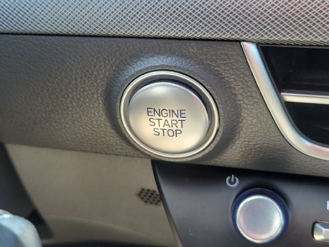 Used 2025 Hyundai Sonata SEL FWD image 26