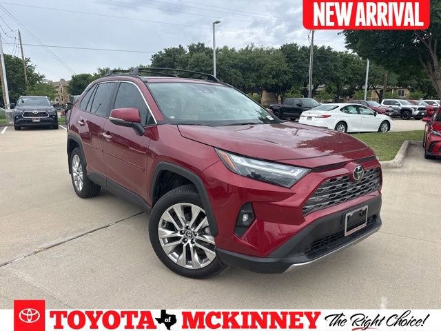 Used 2025 Toyota RAV4 Limited FWD image 1