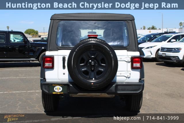Used 2023 Jeep Wrangler Sport image 4