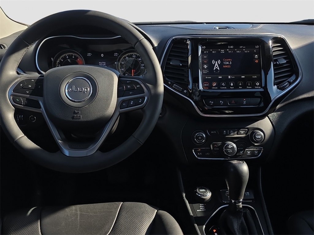 Used 2021 Jeep Cherokee Limited w/ Elite Package image 13