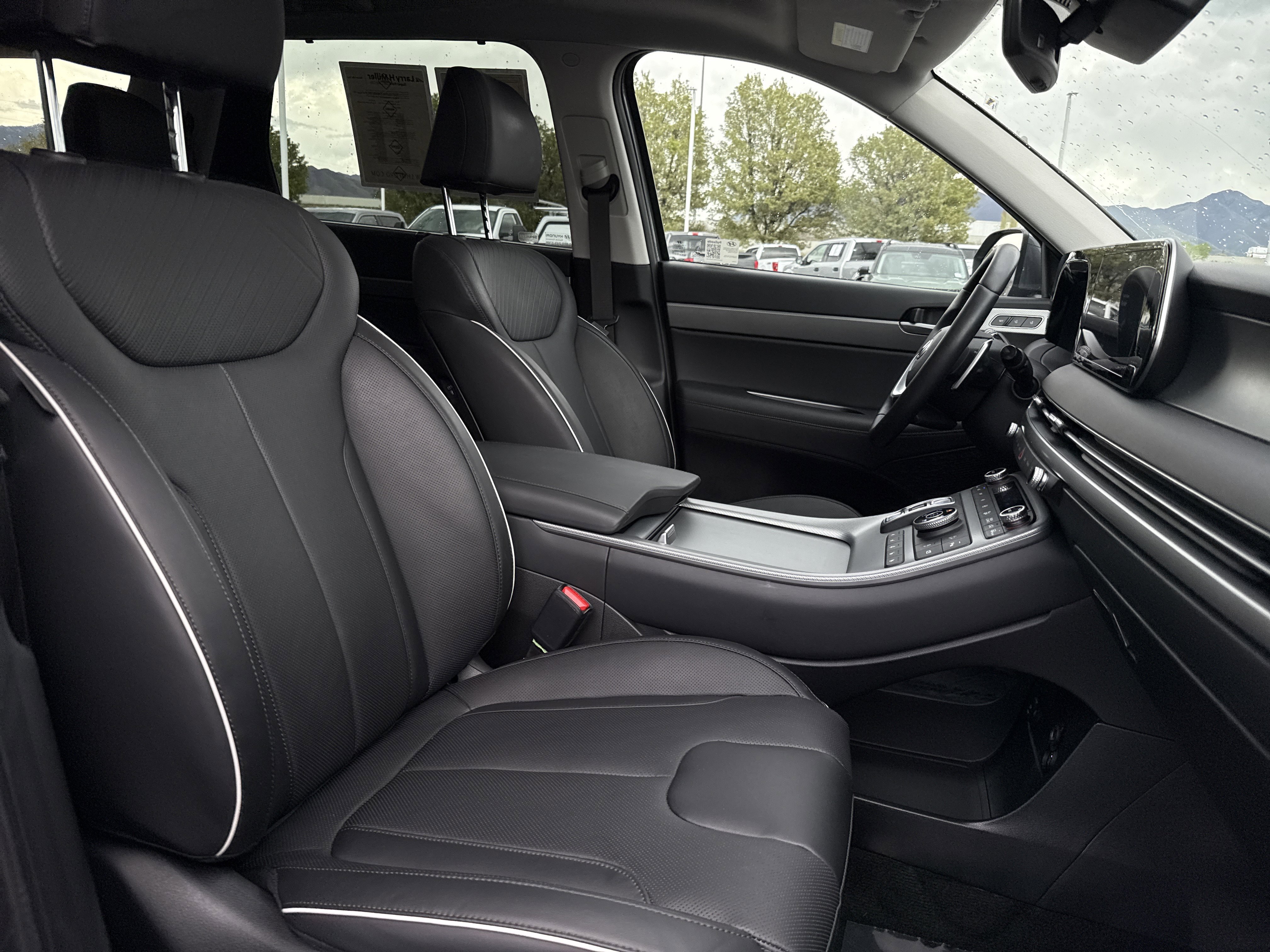 Used 2025 Hyundai Palisade SEL image 30