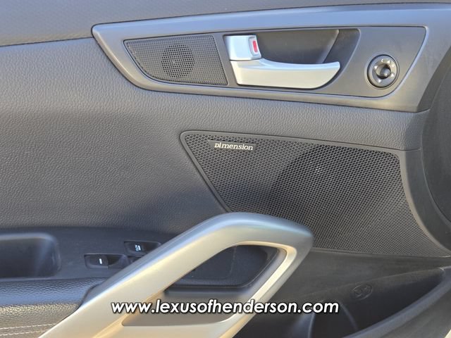 Used 2015 Hyundai Veloster Turbo FWD image 19