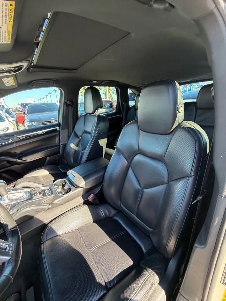 Used 2011 Porsche Cayenne S image 6