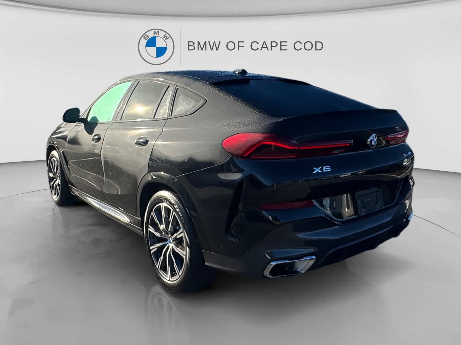 Used 2024 BMW X6 xDrive40i w/ Premium Package AWD/4WD image 5