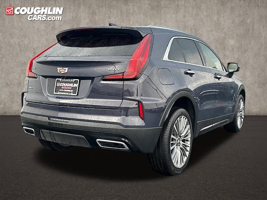 New 2025 Cadillac XT4 Premium Luxury image 8