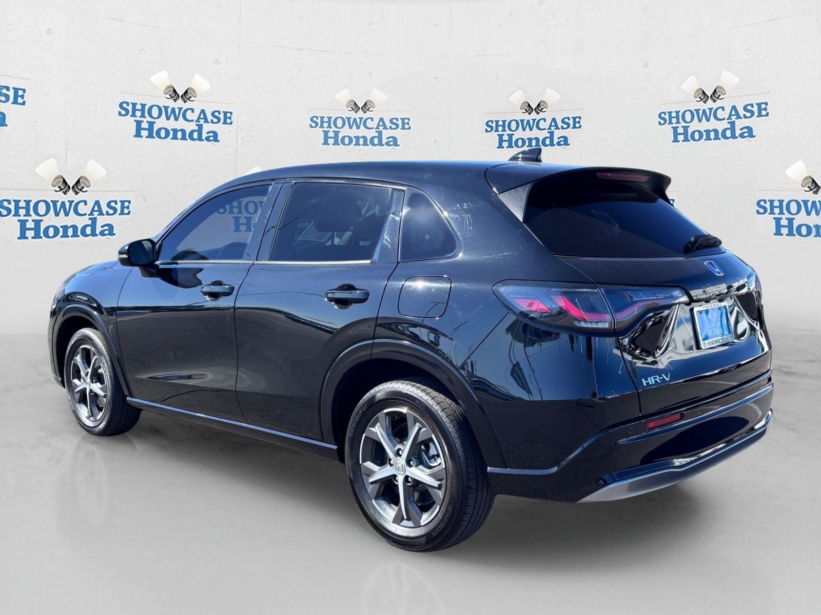 Certified 2024 Honda HR-V EX-L image 5