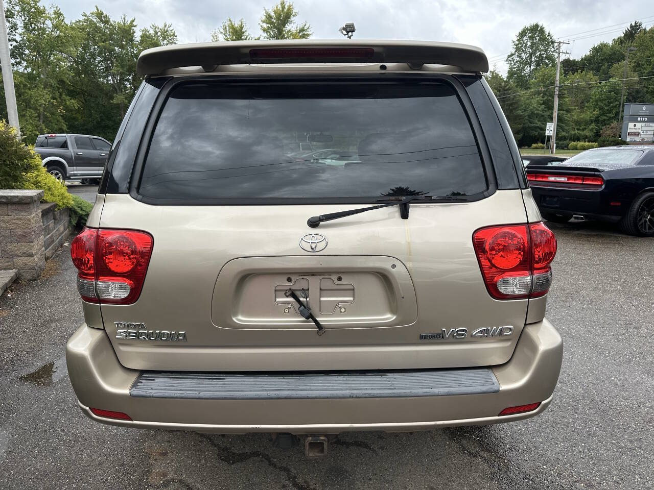 Used 2007 Toyota Sequoia Limited w/ Luxury Pkg AWD/4WD image 5