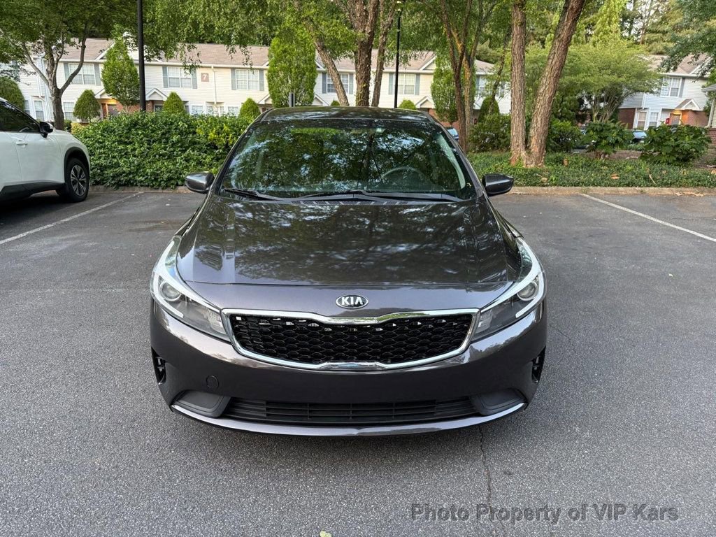 Used 2017 Kia Forte LX FWD image 2
